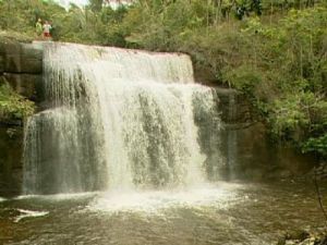 Cachoeira dois batentes